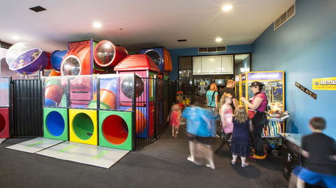 Nightcap At Seaford Hotel - Accommodation 4U 7