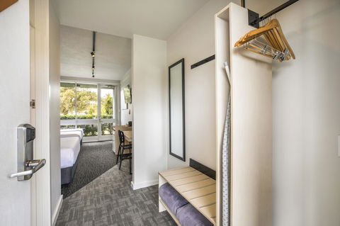 Nightcap At Seaford Hotel - Accommodation 4U 22