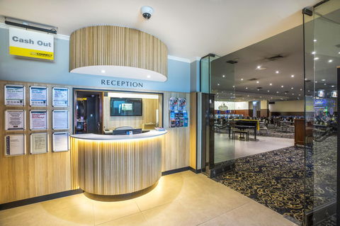 Nightcap At Seaford Hotel - Accommodation 4U 10