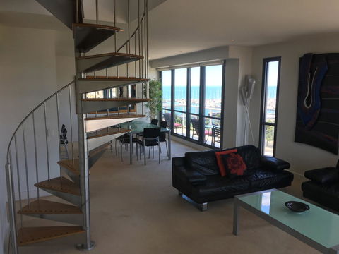 Geelong Waterfront Penthouse Apartment - Accommodation 4U 4