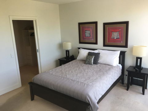 Geelong Waterfront Penthouse Apartment - Accommodation 4U 6