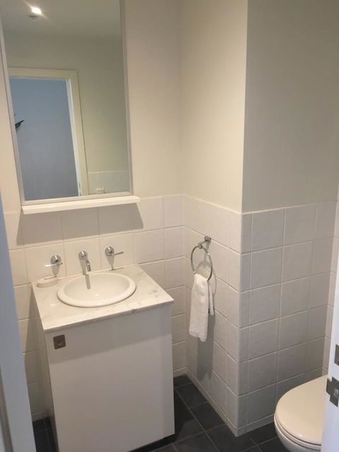 Geelong Waterfront Penthouse Apartment - Accommodation 4U 14
