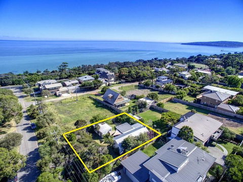 Dromana Holiday Beach House - Accommodation 4U 0