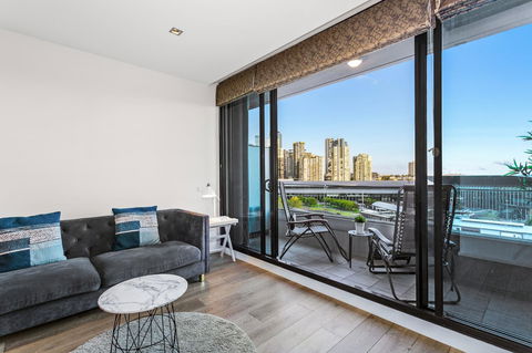 Waterfront Melbourne Apartments - Accommodation 4U 25
