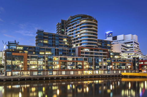 Waterfront Melbourne Apartments - Accommodation 4U 0