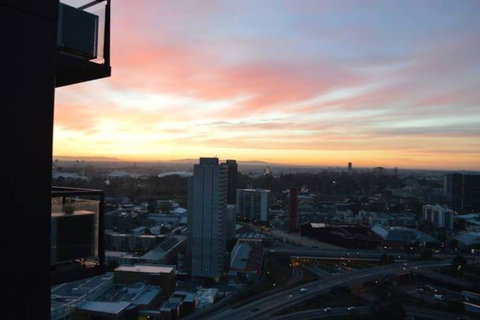 3BR Apartment At Victoria Tower Southbank - Accommodation 4U 20