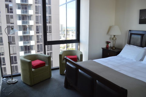 3BR Apartment At Victoria Tower Southbank - Accommodation 4U 11