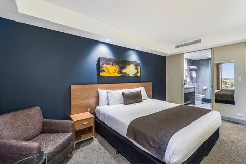 Mantra Melbourne Airport - Accommodation 4U 24