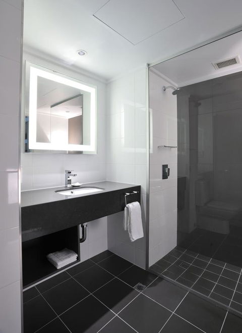 Novotel Melbourne On Collins - Accommodation 4U 11
