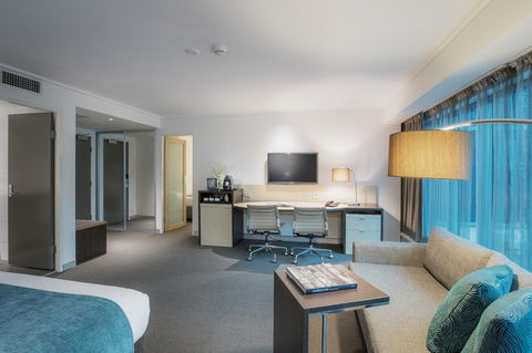 Novotel Melbourne On Collins - Accommodation 4U 2