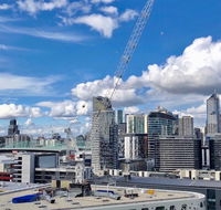 Pride Docklands Waterfront Apartment City View - Accommodation 4U