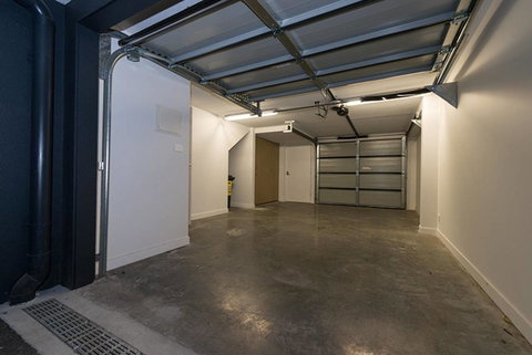 Doncaster Private Collection 2 Bed Townhouse@Pearl - Accommodation 4U 13