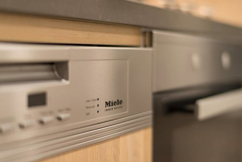 Doncaster Private Collection 2 Bed Townhouse@Pearl - Accommodation 4U 5