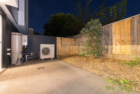 Doncaster Private Collection 2 Bed Townhouse@Pearl - Accommodation 4U 12