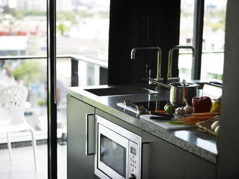 The Cullen Melbourne - Art Series - Accommodation 4U 11
