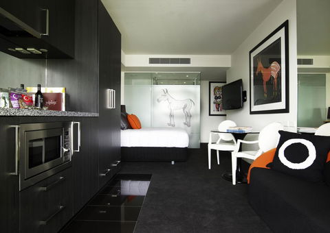 The Cullen Melbourne - Art Series - Accommodation 4U 17