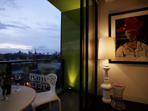 The Cullen Melbourne - Art Series - Accommodation 4U 14