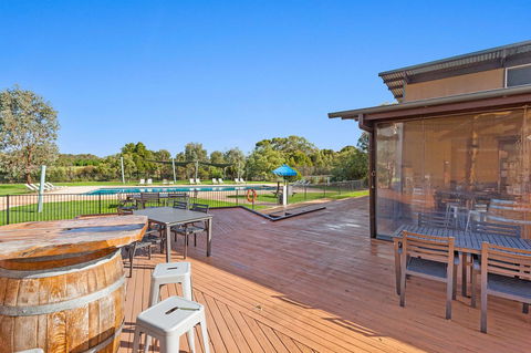 Rural 5 Star Villa\'s With Resort Amenities - Accommodation 4U 15