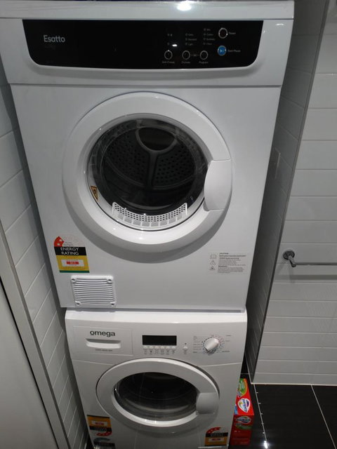 Cloud9 Luxury Apartments - Accommodation 4U 24