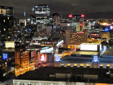 Cloud9 Luxury Apartments - Accommodation 4U 3