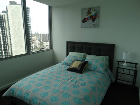 Cloud9 Luxury Apartments - Accommodation 4U 6