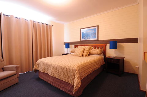 Ballymena Holiday Units - Accommodation 4U 0