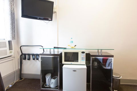City Square Motel - Accommodation 4U 3