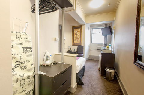 City Square Motel - Accommodation 4U 2