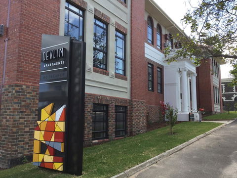 Devlin Apartments - Accommodation 4U 5