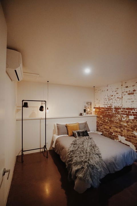 THE WAREHOUSE APARTMENTS - Accommodation 4U 6