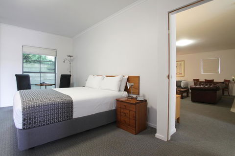 Quality Inn & Suites The Menzies - Accommodation 4U 12