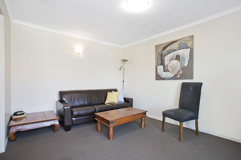 Quality Inn & Suites The Menzies - Accommodation 4U 30
