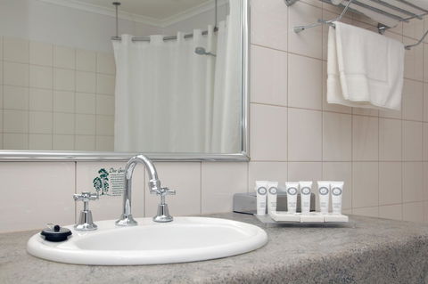 Quality Inn & Suites The Menzies - Accommodation 4U 41