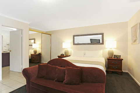 Quality Inn & Suites The Menzies - Accommodation 4U 37