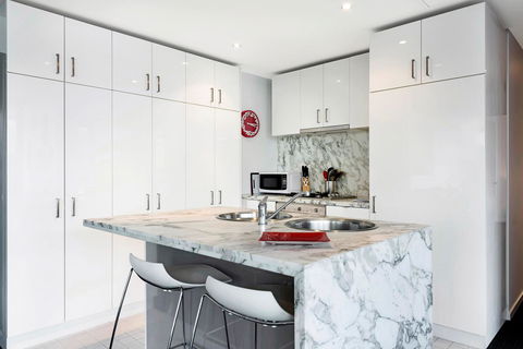 Docklands Executive Apartments - Melbourne - Accommodation 4U 5