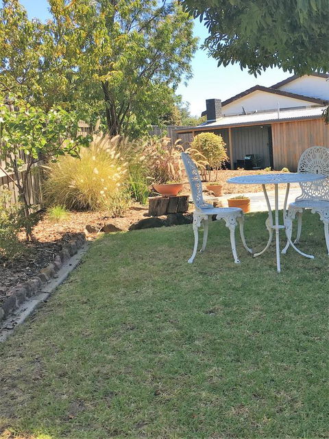 The Cosy Bungalow - Accommodation 4U 15