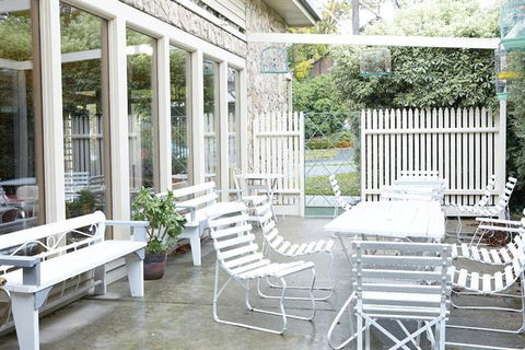 Amara Springs Guest House - Accommodation 4U 31