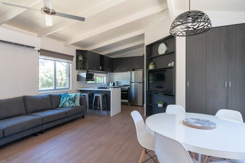 BIG4 Castlemaine Gardens - Accommodation 4U 10