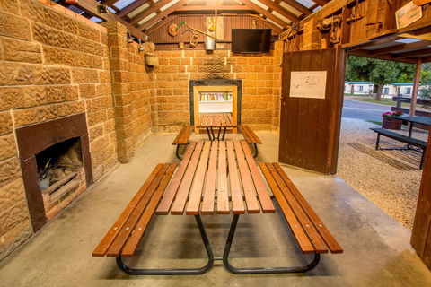 BIG4 Castlemaine Gardens - Accommodation 4U 27