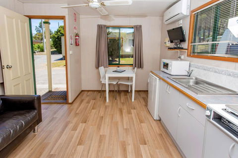 BIG4 Castlemaine Gardens - Accommodation 4U 35