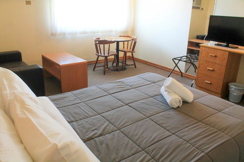 St Georges Motor Inn - Accommodation 4U 33