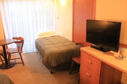 St Georges Motor Inn - Accommodation 4U 29