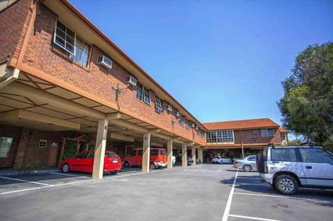 St Georges Motor Inn - Accommodation 4U 34