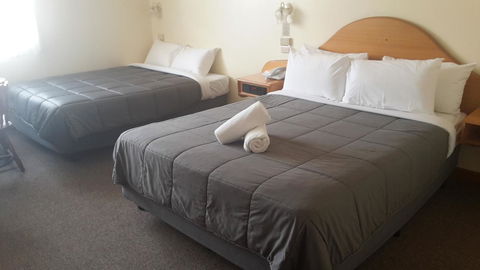 St Georges Motor Inn - Accommodation 4U 15