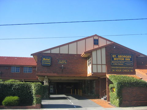St Georges Motor Inn - Accommodation 4U 35