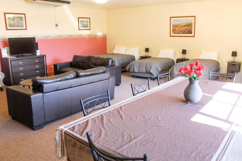 St Georges Motor Inn - Accommodation 4U 27