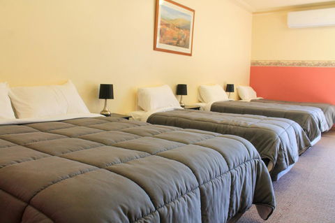 St Georges Motor Inn - Accommodation 4U 26