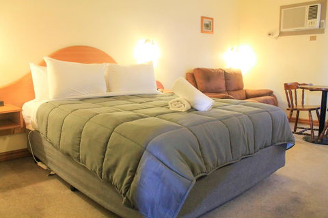 St Georges Motor Inn - Accommodation 4U 30