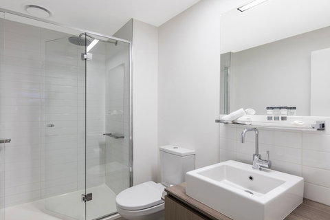 Apartments @ 350 William - Accommodation 4U 9