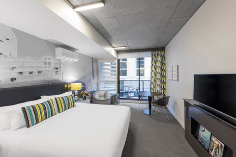 Apartments @ 350 William - Accommodation 4U 2